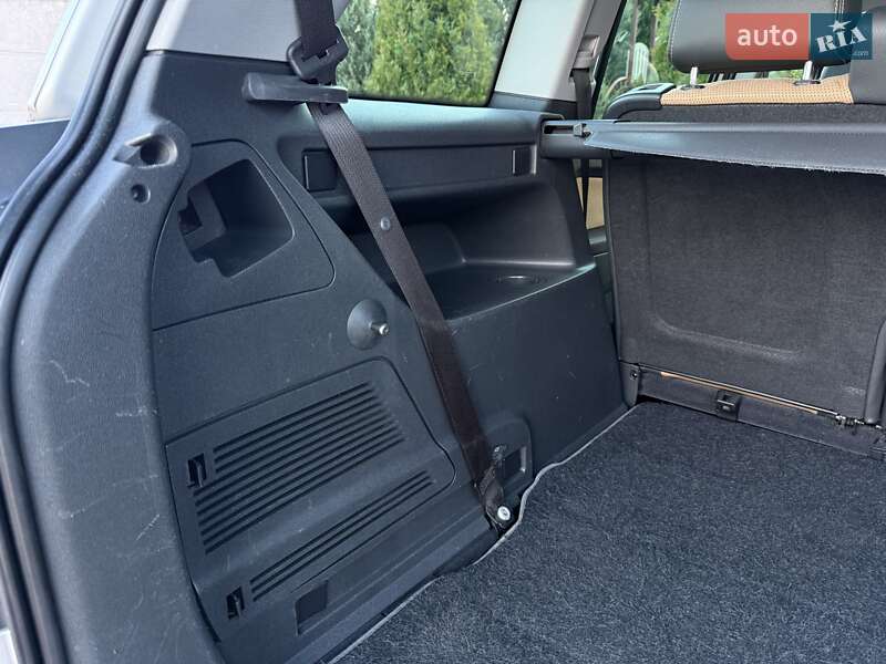 Минивэн Opel Zafira 2011 в Стрые