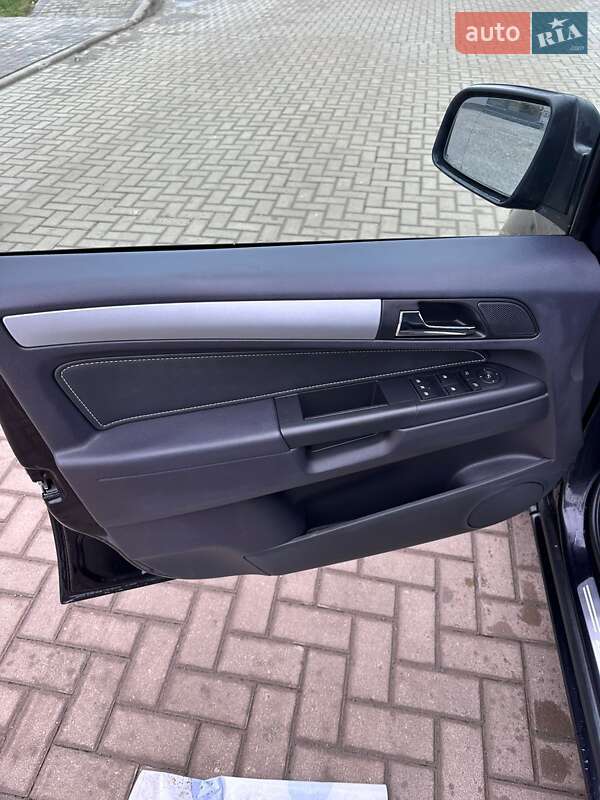 Минивэн Opel Zafira 2010 в Луцке фото 19 Минивэн Opel Zafira 2010 в Луцке