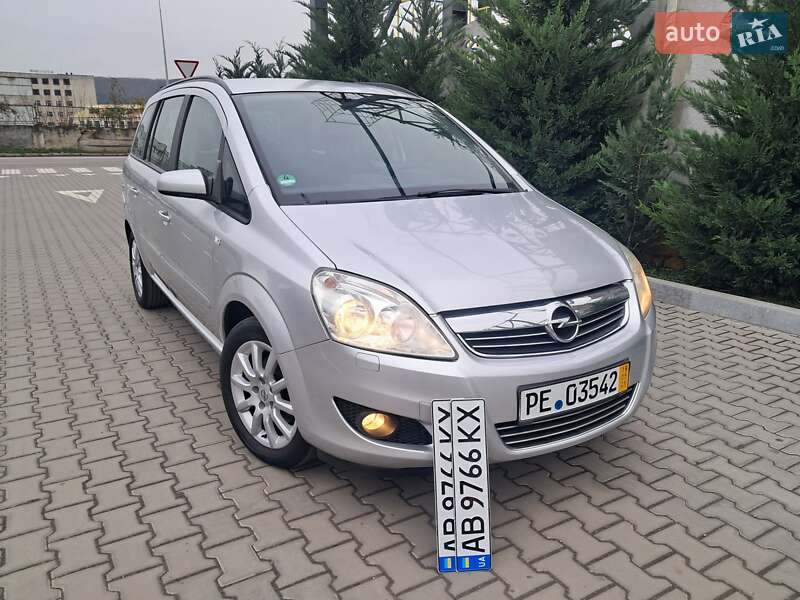 Opel Zafira 2008