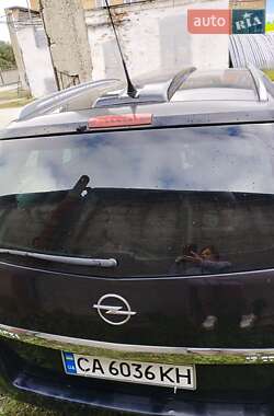 Минивэн Opel Zafira 2006 в Умани