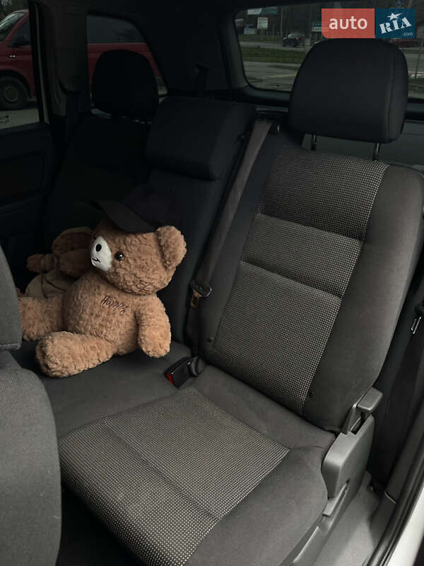 Мінівен Opel Zafira 2011 в Києві