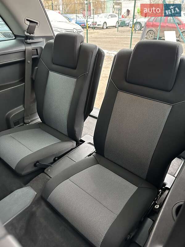 Мінівен Opel Zafira 2011 в Сумах