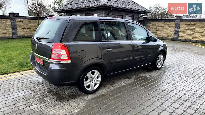 Opel Zafira 2009 Opel Zafira 2009