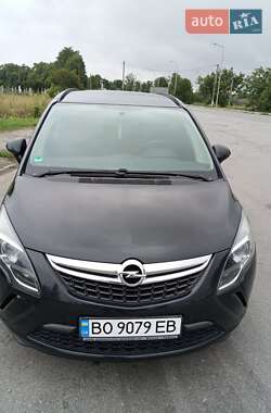 Микровэн Opel Zafira 2015 в Тернополе