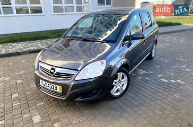 Минивэн Opel Zafira 2009 в Виннице