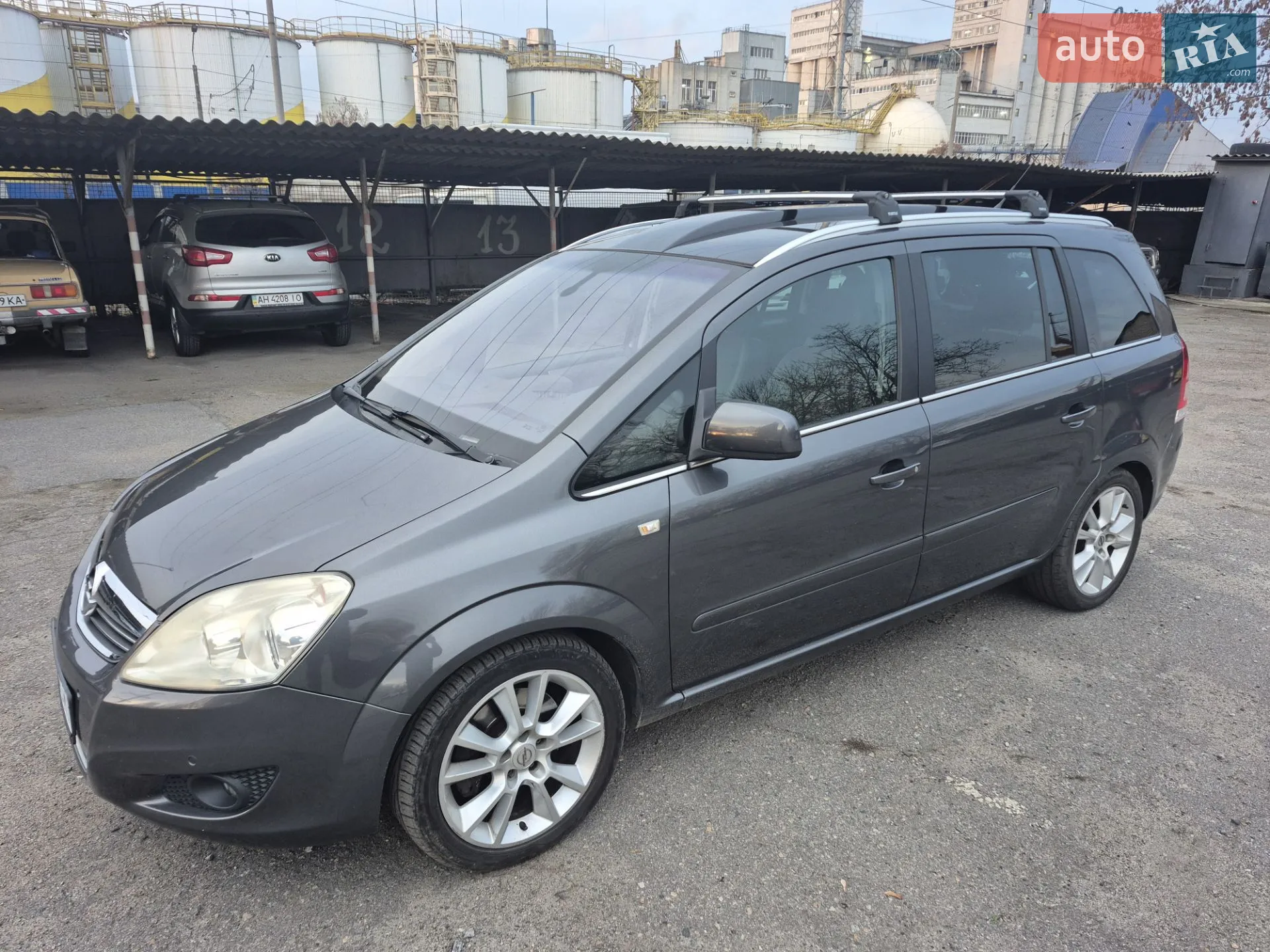 2010 Opel Zafira - мініатюра 2