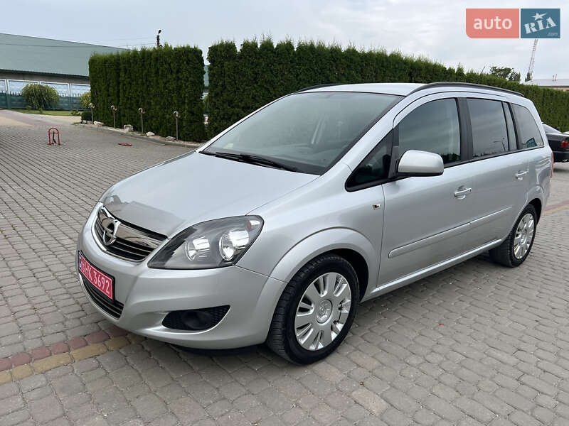 Opel Zafira 2012 Opel Zafira 2012