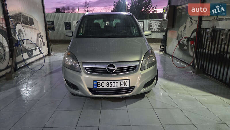 Opel Zafira 2009 Opel Zafira 2009