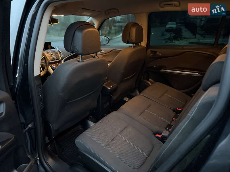 Минивэн Opel Zafira 2014 в Полтаве