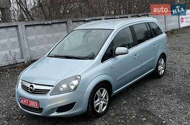 Мінівен Opel Zafira 2010 в Луцьку