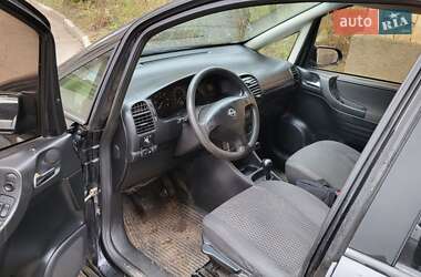 Мінівен Opel Zafira 2003 в Богуславі