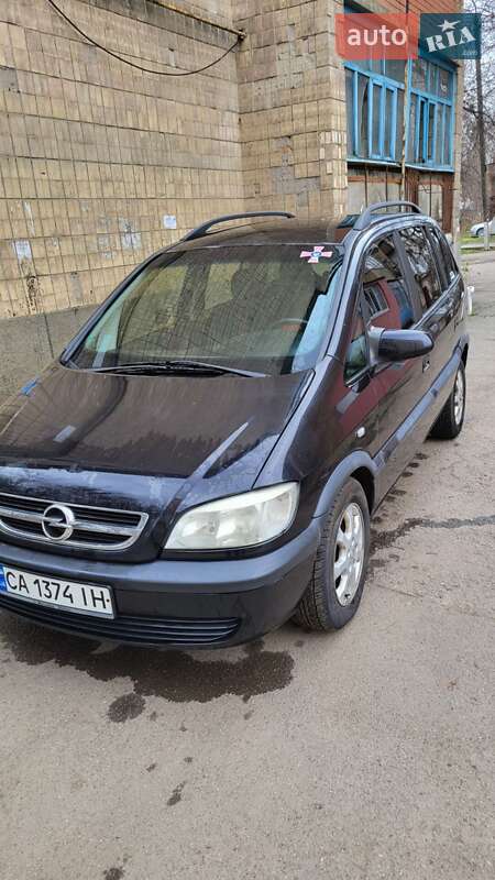 Мінівен Opel Zafira 2003 в Богуславі