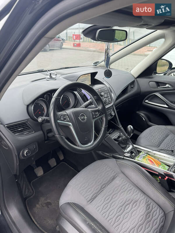 Мінівен Opel Zafira 2012 в Луцьку