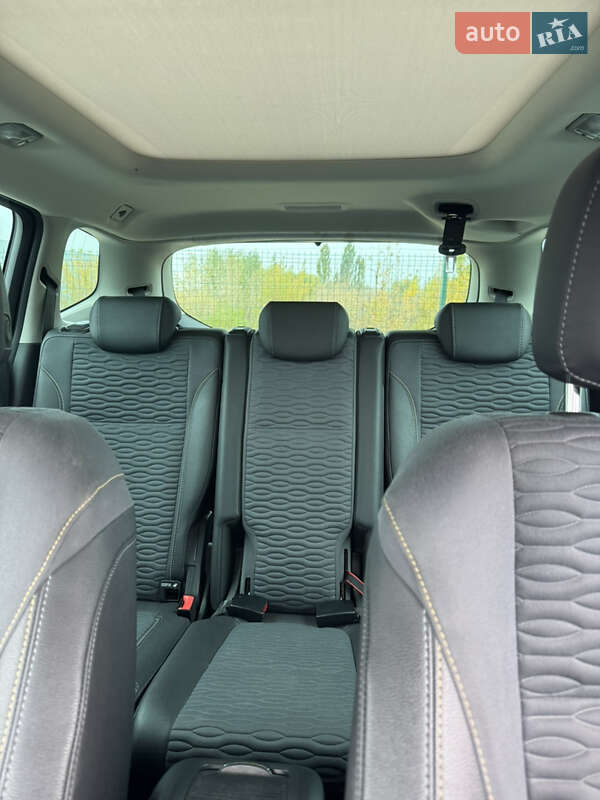 Мінівен Opel Zafira 2012 в Луцьку