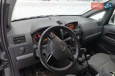 Мінівен Opel Zafira 2010 в Яготині