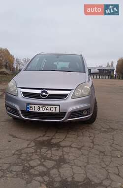 Минивэн Opel Zafira 2007 в Тростянце