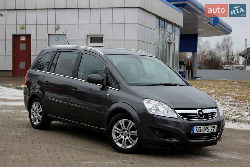 Opel Zafira 2010