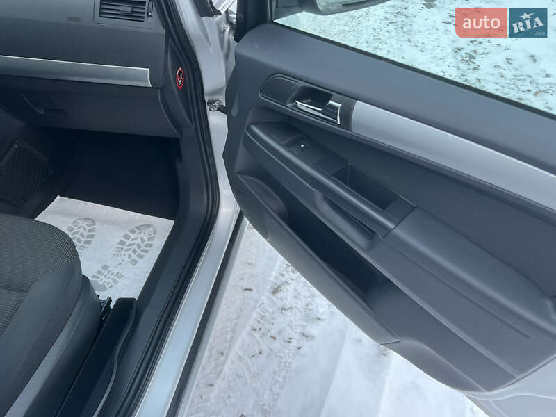 Мінівен Opel Zafira 2013 в Вінниці