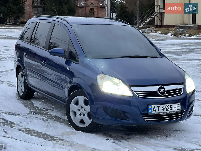 Мінівен Opel Zafira 2009 в Калуші фото 11 Мінівен Opel Zafira 2009 в Калуші