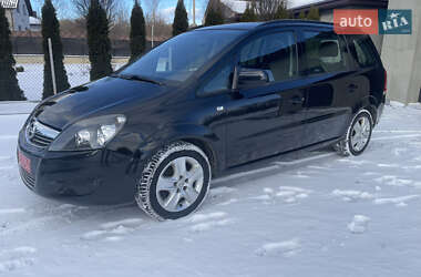 Минивэн Opel Zafira 2013 в Луцке