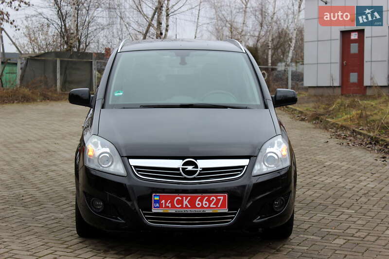 Мінівен Opel Zafira 2011 в Самборі