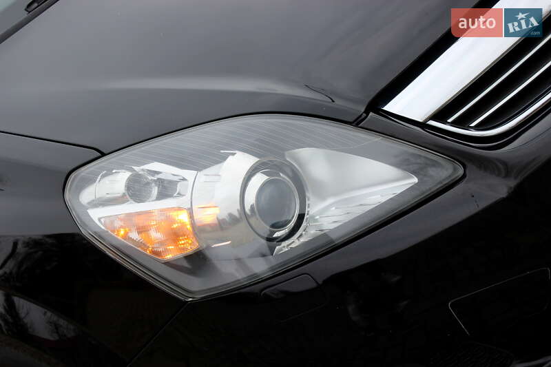 Мінівен Opel Zafira 2011 в Самборі