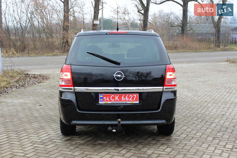 Мінівен Opel Zafira 2011 в Самборі