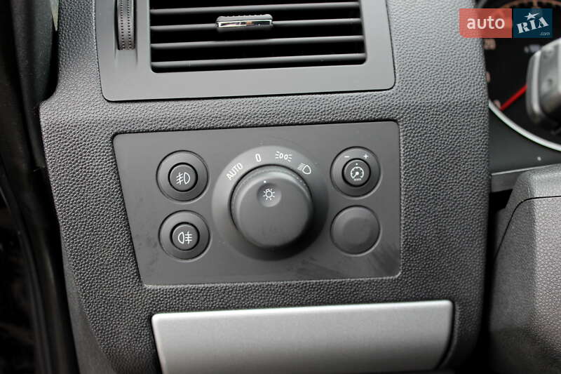 Мінівен Opel Zafira 2011 в Самборі