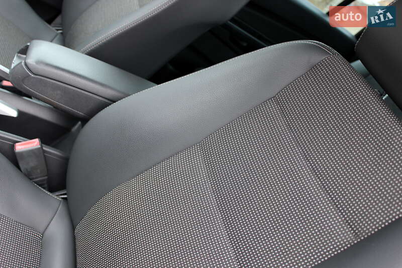 Мінівен Opel Zafira 2011 в Самборі