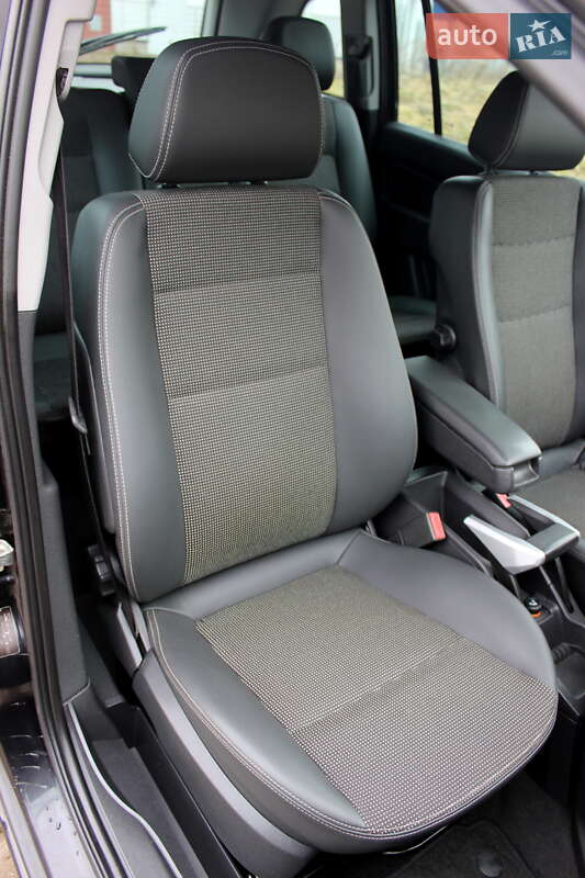 Мінівен Opel Zafira 2011 в Самборі