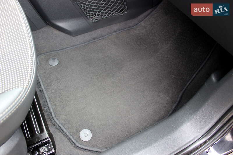 Мінівен Opel Zafira 2011 в Самборі