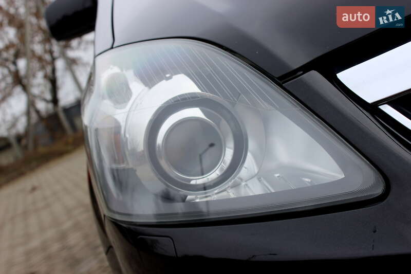 Мінівен Opel Zafira 2011 в Самборі