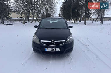 Минивэн Opel Zafira 2006 в Бобровице