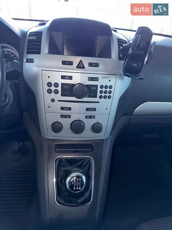 Мінівен Opel Zafira 2010 в Коломиї