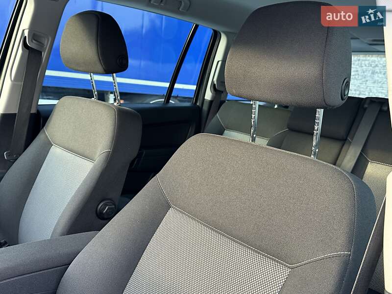 Мінівен Opel Zafira 2014 в Рівному