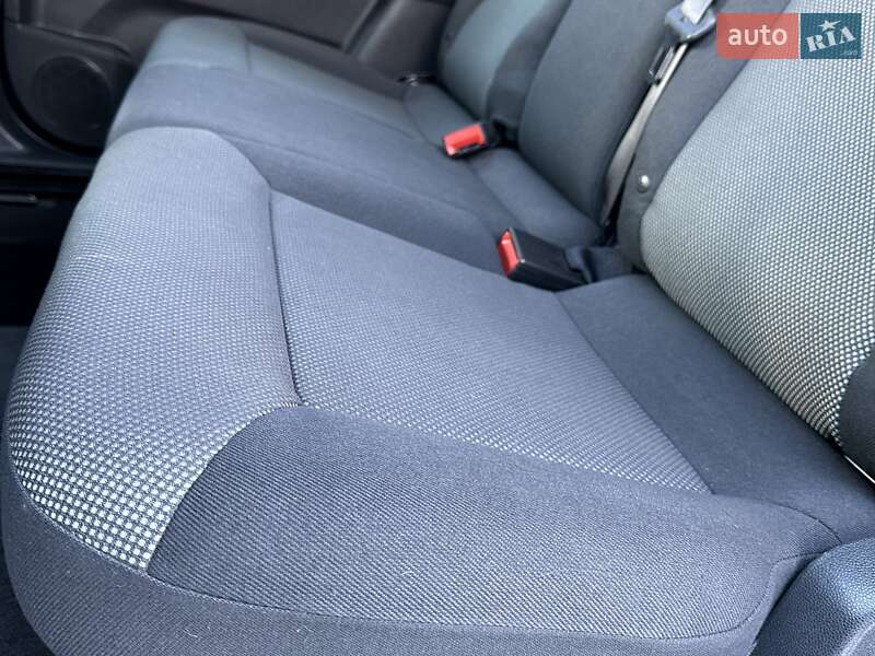 Мінівен Opel Zafira 2014 в Рівному