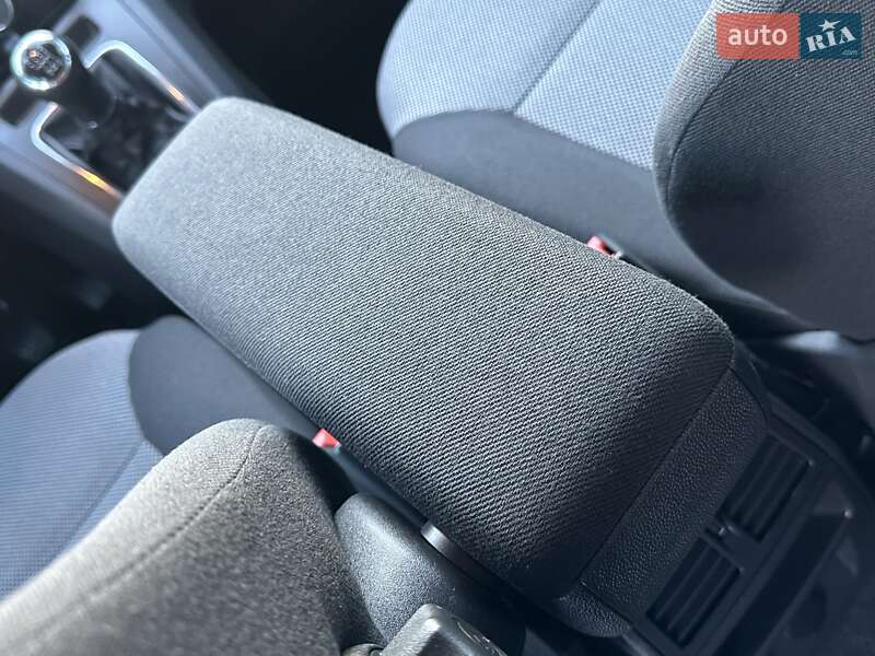 Мінівен Opel Zafira 2014 в Рівному