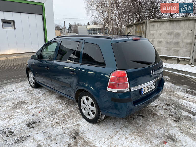 Минивэн Opel Zafira 2007 в Белой Церкви
