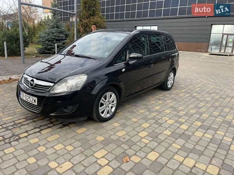 Мінівен Opel Zafira 2009 в Луцьку фото 19 Мінівен Opel Zafira 2009 в Луцьку