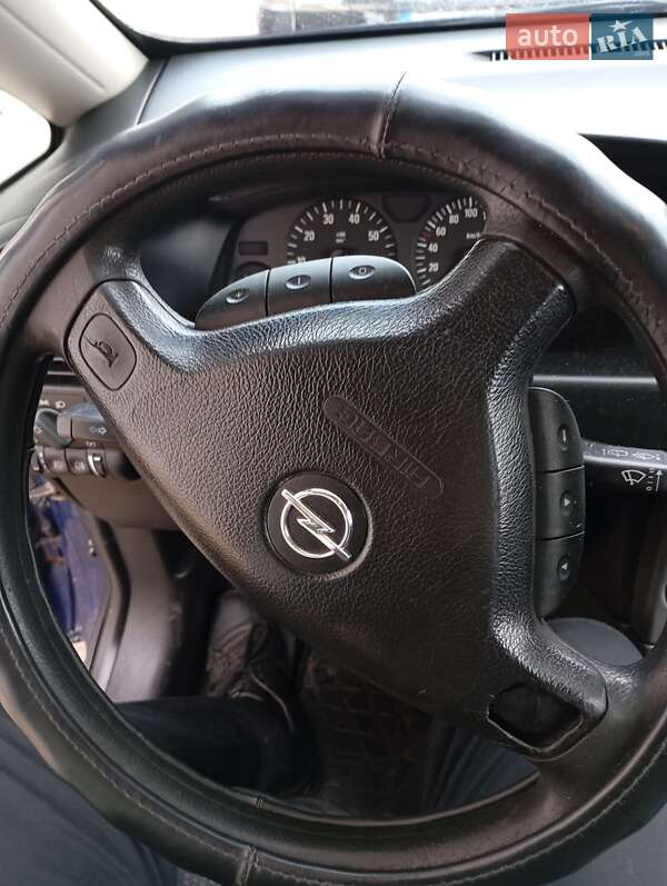 Минивэн Opel Zafira 2003 в Стебнику фото 2 Минивэн Opel Zafira 2003 в Стебнику