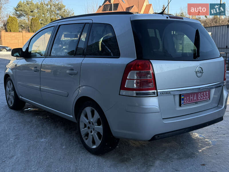 Минивэн Opel Zafira 2014 в Луцке фото 12 Минивэн Opel Zafira 2014 в Луцке
