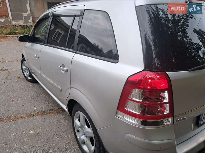 Мінівен Opel Zafira 2008 в Харкові фото 12 Мінівен Opel Zafira 2008 в Харкові