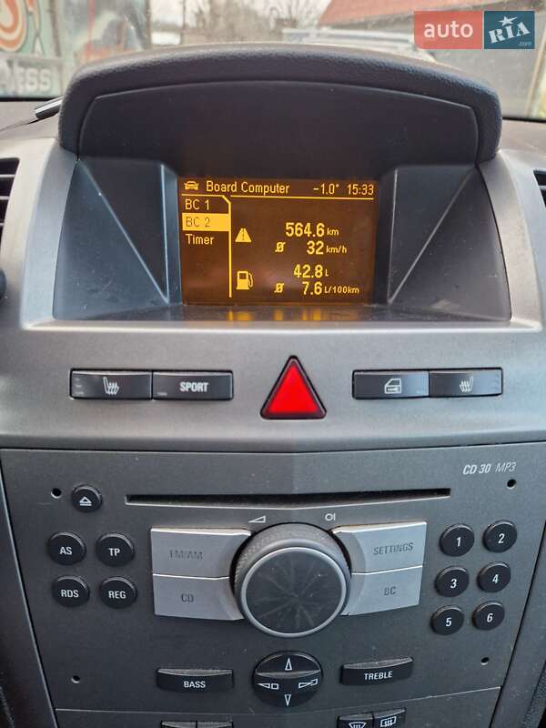 Мінівен Opel Zafira 2006 в Чернівцях фото 5 Мінівен Opel Zafira 2006 в Чернівцях