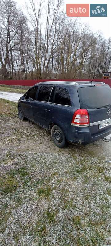 Мінівен Opel Zafira 2008 в Калинівці