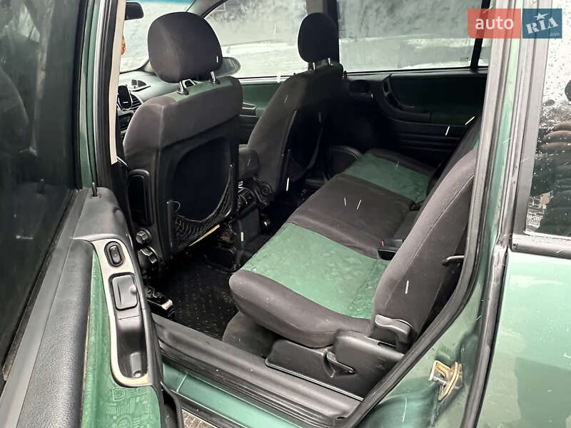 Минивэн Opel Zafira 1999 в Виннице