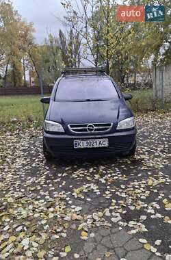 Мінівен Opel Zafira 2000 в Києві
