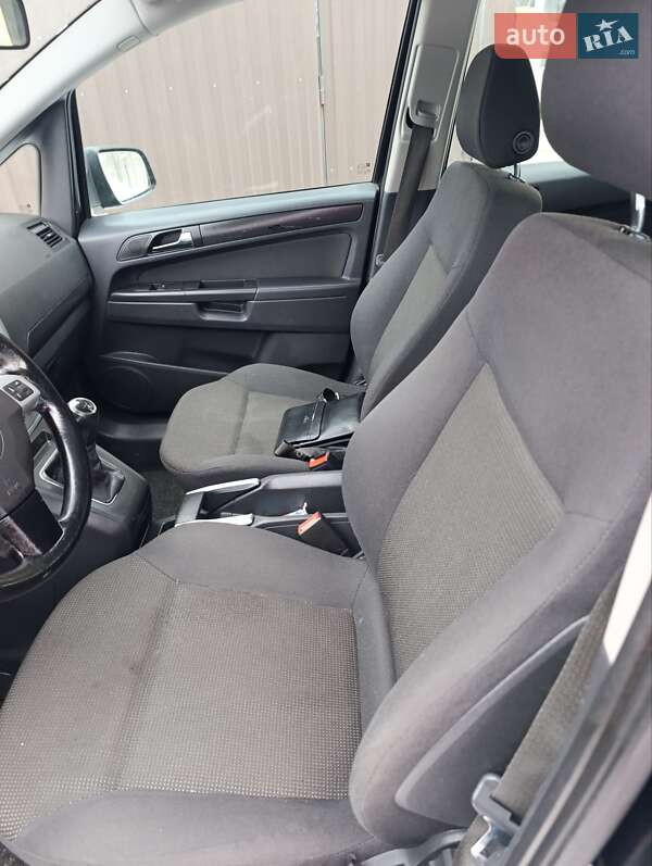 Минивэн Opel Zafira 2009 в Луцке фото 19 Минивэн Opel Zafira 2009 в Луцке