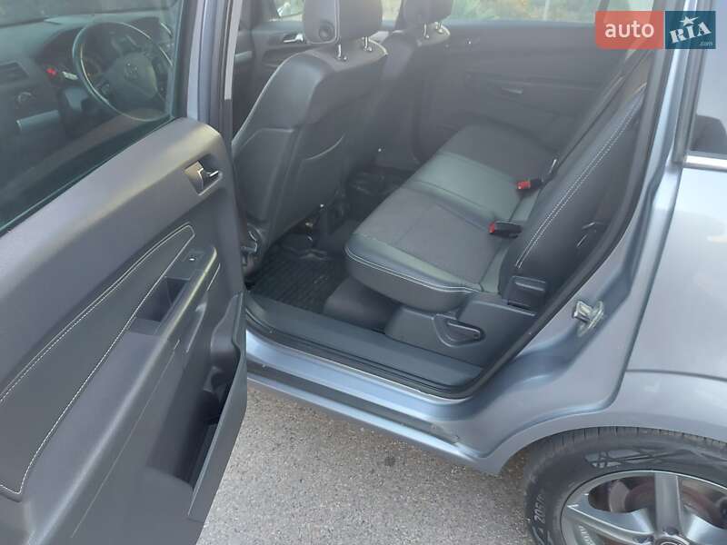Минивэн Opel Zafira 2010 в Краматорске фото 19 Минивэн Opel Zafira 2010 в Краматорске