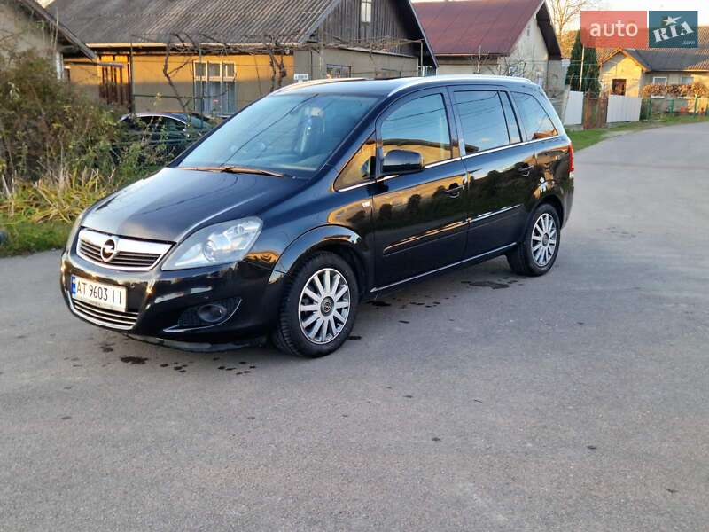 Мінівен Opel Zafira 2012 в Коломиї фото 23 Мінівен Opel Zafira 2012 в Коломиї