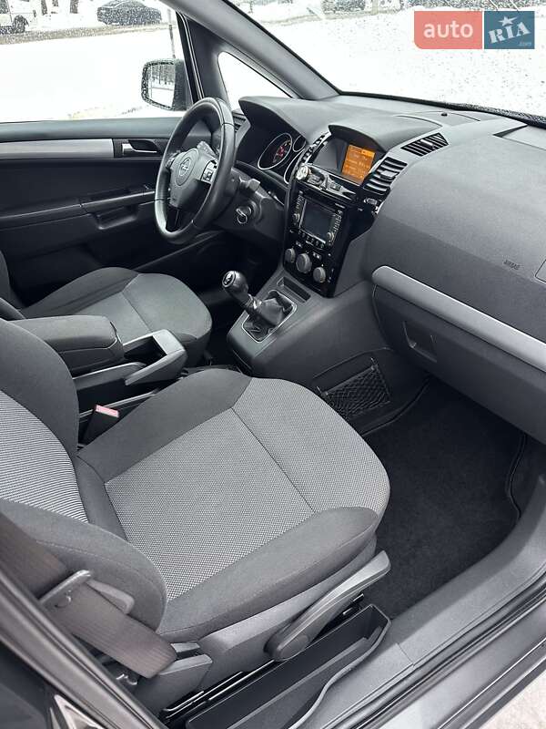 Минивэн Opel Zafira 2012 в Харькове фото 30 Минивэн Opel Zafira 2012 в Харькове